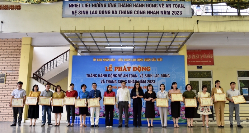 ca-nhan-110521