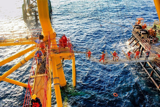 Đảm bảo sức khỏe tinh thần khi làm việc trong môi trường căng thẳng, độc hại